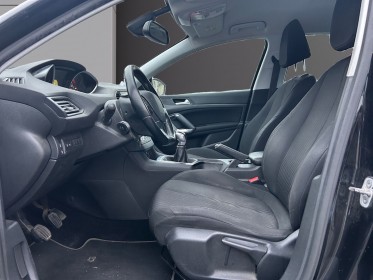 Peugeot 308 110ch ss bvm5 allure - distribution changee occasion simplicicar lagny  simplicicar simplicibike france