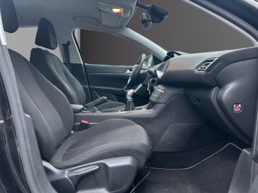 Peugeot 308 110ch ss bvm5 allure - distribution changee occasion simplicicar lagny  simplicicar simplicibike france