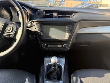 Toyota avensis touring sports pro 2.0 d-4d 143 ch executive occasion simplicicar lagny  simplicicar simplicibike france