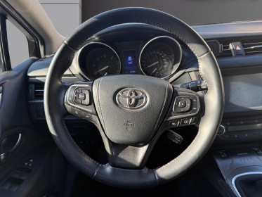 Toyota avensis touring sports pro 2.0 d-4d 143 ch executive occasion simplicicar lagny  simplicicar simplicibike france