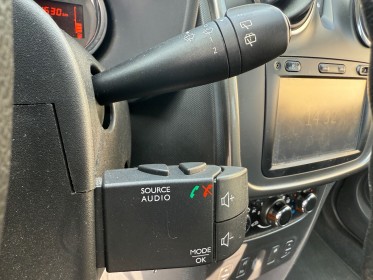 Dacia sandero tce 90 stepway prestige occasion simplicicar lagny  simplicicar simplicibike france