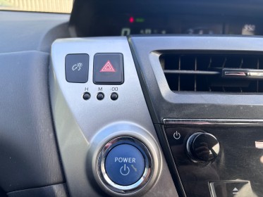 Toyota prius 136h skyview - cuir - sièges chauffants occasion simplicicar lagny  simplicicar simplicibike france