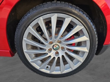 Alfa romeo giulietta 1.4 tjet 120 ch ss distinctive occasion simplicicar lagny  simplicicar simplicibike france