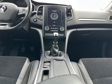 Renault megane iv berline 1.6 dci 130 energy intens occasion simplicicar lagny  simplicicar simplicibike france