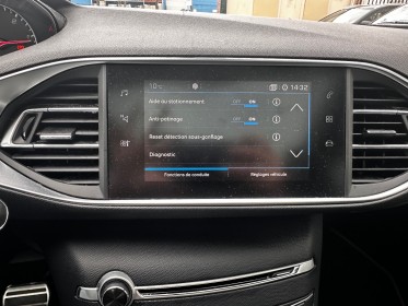 Peugeot 308 1.5 bluehdi 130ch ss eat8 gt line occasion simplicicar lagny  simplicicar simplicibike france