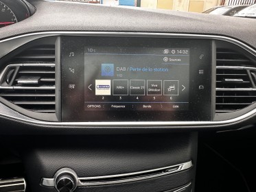 Peugeot 308 1.5 bluehdi 130ch ss eat8 gt line occasion simplicicar lagny  simplicicar simplicibike france