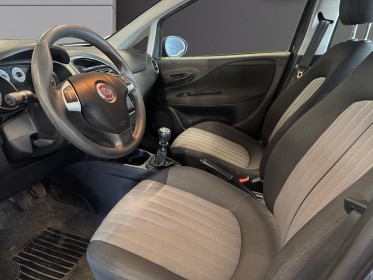 Fiat punto serie 8 vpc 1.2 69 ch easy -- garantie 12mois -- occasion simplicicar valence - ksv  simplicicar simplicibike france