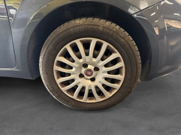Fiat punto serie 8 vpc 1.2 69 ch easy -- garantie 12mois -- occasion simplicicar valence - ksv  simplicicar simplicibike france