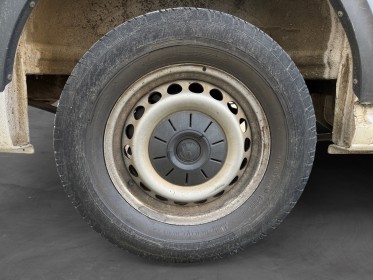 Volkswagen crafter van 35 l3h3 2.0 tdi 140 ch business line - premiere main occasion simplicicar lagny  simplicicar...