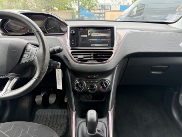 Peugeot 2008 1.2 vti 82ch bvm5 active occasion simplicicar lagny  simplicicar simplicibike france