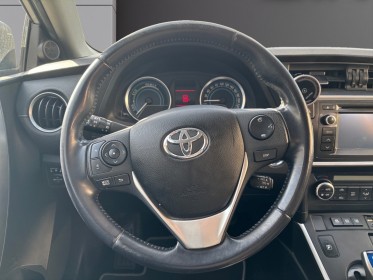 Toyota auris touring sports 1.8 hybride 136h - entretien toyota occasion simplicicar lagny  simplicicar simplicibike france