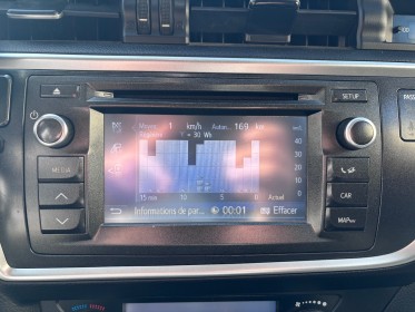 Toyota auris touring sports 1.8 hybride 136h - entretien toyota occasion simplicicar lagny  simplicicar simplicibike france