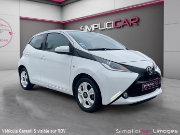 Toyota aygo 1.0 vvt-i x-play occasion simplicicar limoges  simplicicar simplicibike france