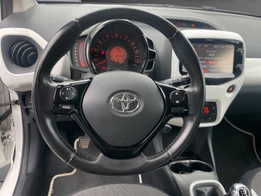 Toyota aygo 1.0 vvt-i x-play occasion simplicicar limoges  simplicicar simplicibike france