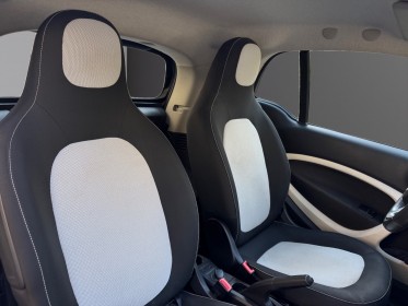 Smart fortwo coupe 1.0 71 ch ss ba6 passion/regulateur de vitesse/entretient smart occasion paris 17ème (75)(porte maillot)...