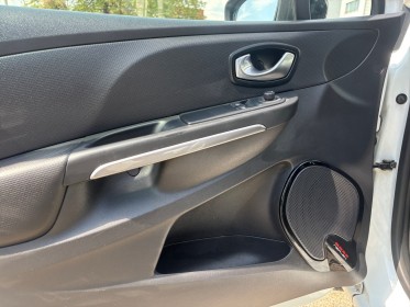 Renault clio iv dci 90 energy limited - garantie 12 mois occasion simplicicar nimes - rb auto simplicicar simplicibike france