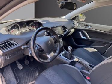 Peugeot 308 1.2 puretech 110ch ss bvm5 style/ courroie change/camÉra de recul / volant cuir occasion paris 17ème (75)(porte...