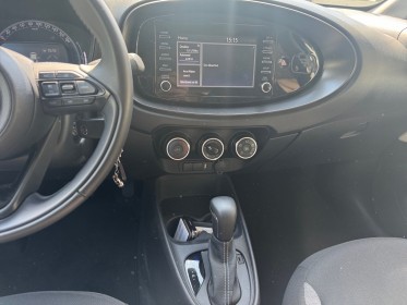 Toyota aygo x my23 1.0 vvt-i 72 s-cvt dynamic occasion cannes (06) simplicicar simplicibike france