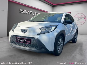 Toyota aygo x my23 1.0 vvt-i 72 s-cvt dynamic occasion cannes (06) simplicicar simplicibike france