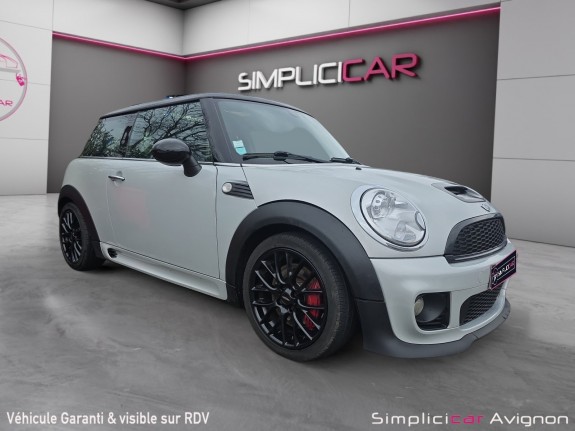 Mini hatch r56 211ch john cooper works  cuir xénon toit pano kir aero distribution ok ok turbo ok vidange ok occasion...