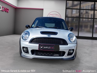 Mini hatch r56 211ch john cooper works  cuir xénon toit pano kir aero distribution ok ok turbo ok vidange ok occasion...
