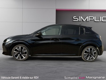 Peugeot 208 bluehdi 100 gt line carplay/camera/drive mode - garantie 12 mois - occasion simplicicar marignane  simplicicar...
