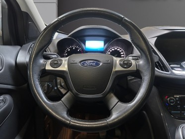 Ford kuga 2.0 tdci 150 ss 4x2 bvm6 titanium toit ouvrant garantie 12 mois occasion simplicicar bretigny-sur-orge simplicicar...