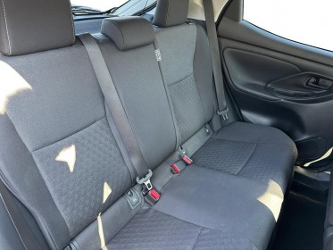 Toyota yaris hybride my22 116h design pack confort occasion simplicicar brie-comte-robert simplicicar simplicibike france