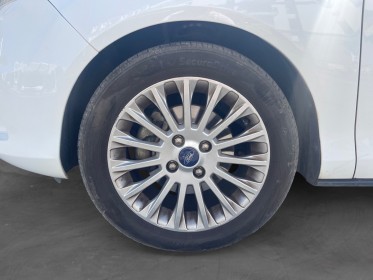 Ford b-max 1.0 ecoboost 120 ss titanium, caméra de recul, toit panoramique, courroie changer, garantie 12 mois occasion...