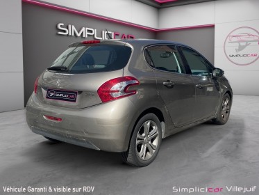 Peugeot 208 1.2 vti 82ch bvm5 allure, radar de recul, courroie changer, garantie 12 mois occasion simplicicar villejuif ...