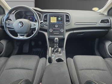 Renault megane iv berline business dci 95 business carplay ouverture démarrage sans clé garantie 12 mois occasion...
