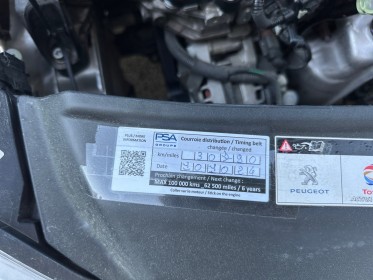 Peugeot 208 82ch ss allure - carplay - distribution neuve - radar ar - garantie 12 mois occasion simplicicar nimes - rb auto...