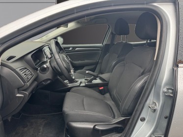 Renault megane iv berline blue dci 115ch business garantie 12 mois occasion montpellier (34) simplicicar simplicibike france