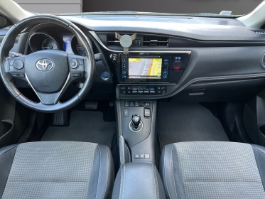 Toyota auris hybride 136h executive / garantie 12 mois occasion simplicicar mery-sur-oise simplicicar simplicibike france