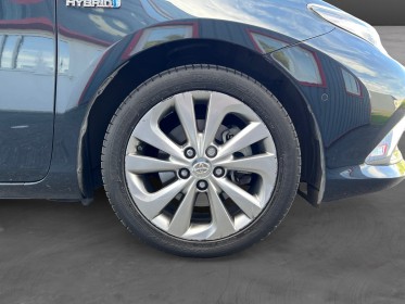 Toyota auris hybride 136h executive / garantie 12 mois occasion simplicicar mery-sur-oise simplicicar simplicibike france