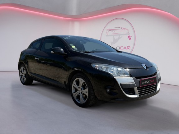 Renault megane iii coupe dci 130 fap eco2 dynamique euro 5 occasion simplicicar orgeval  simplicicar simplicibike france