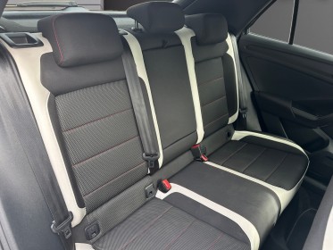 Volkswagen t-roc 2.0 tdi 150 start/stop dsg7 // sport  //  toit ouvrant panoramique // sièges chauffants // attelage //......