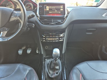 Peugeot 2008 130ch ss bvm6 gt line occasion paris 17ème (75)(porte maillot) simplicicar simplicibike france