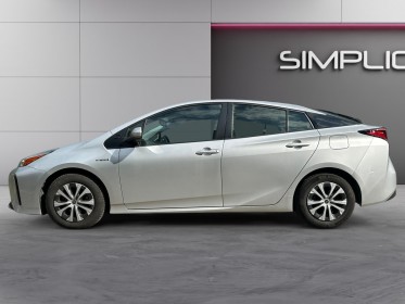 Toyota prius hybride dynamic pack premium / garantie 1 an / sort de révision / sièges chauffant / affichage tête haute...