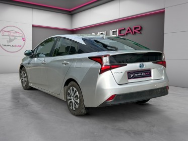 Toyota prius hybride dynamic pack premium / garantie 1 an / sort de révision / sièges chauffant / affichage tête haute...