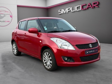 Suzuki swift iii 1.2 vvt glx. 4x4  // garantie 12 mois  // fiable et économique // fourni avec 4 jantes  pneus...
