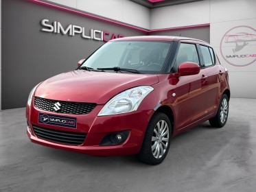 Suzuki swift iii 1.2 vvt glx. 4x4  // garantie 12 mois  // fiable et économique // fourni avec 4 jantes  pneus...