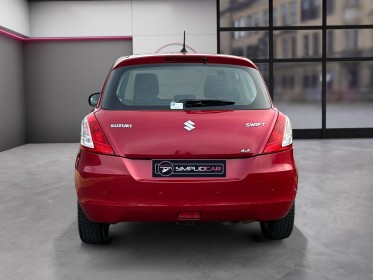 Suzuki swift iii 1.2 vvt glx. 4x4  // garantie 12 mois  // fiable et économique // fourni avec 4 jantes  pneus...