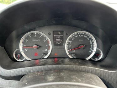 Suzuki swift iii 1.2 vvt glx. 4x4  // garantie 12 mois  // fiable et économique // fourni avec 4 jantes  pneus...