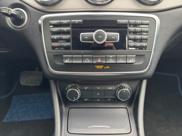 Mercedes classe gla 200 sensation 7-g dct - caméra recul - sièges chauffants - garantie 12 mois occasion simplicicar nimes...
