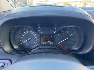 Citroen berlingo taille m bluehdi 130 ss eat8 1er main entretient citroen gps camera carplay garantie 12 mois occasion...