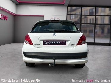 Peugeot 207 1.6 hdi 92ch fap 98g blue lion occasion avignon (84) simplicicar simplicibike france