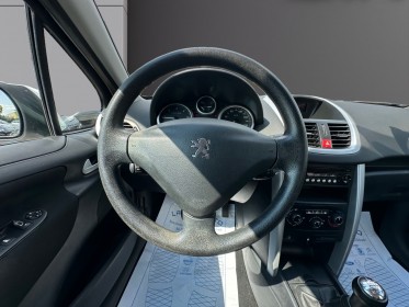 Peugeot 207 1.6 hdi 92ch fap 98g blue lion occasion avignon (84) simplicicar simplicibike france