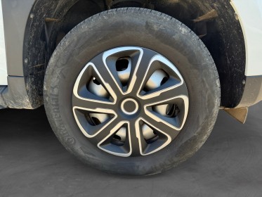 Dacia duster tce 100 4x2 access garantie 12 mois occasion abbeville simplicicar simplicibike france