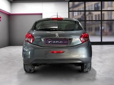 Peugeot 208 1.2 puretech 82ch bvm5 allure occasion simplicicar magny-en-vexin simplicicar simplicibike france